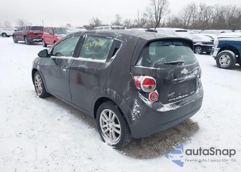 2015 Chevrolet Sonic Lt Auto из США, поврежденный, VIN 1G1JC6SB8F4125982